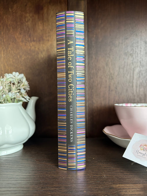 A Tale of Two Cities, Charles Dickens - Chiltern Classics